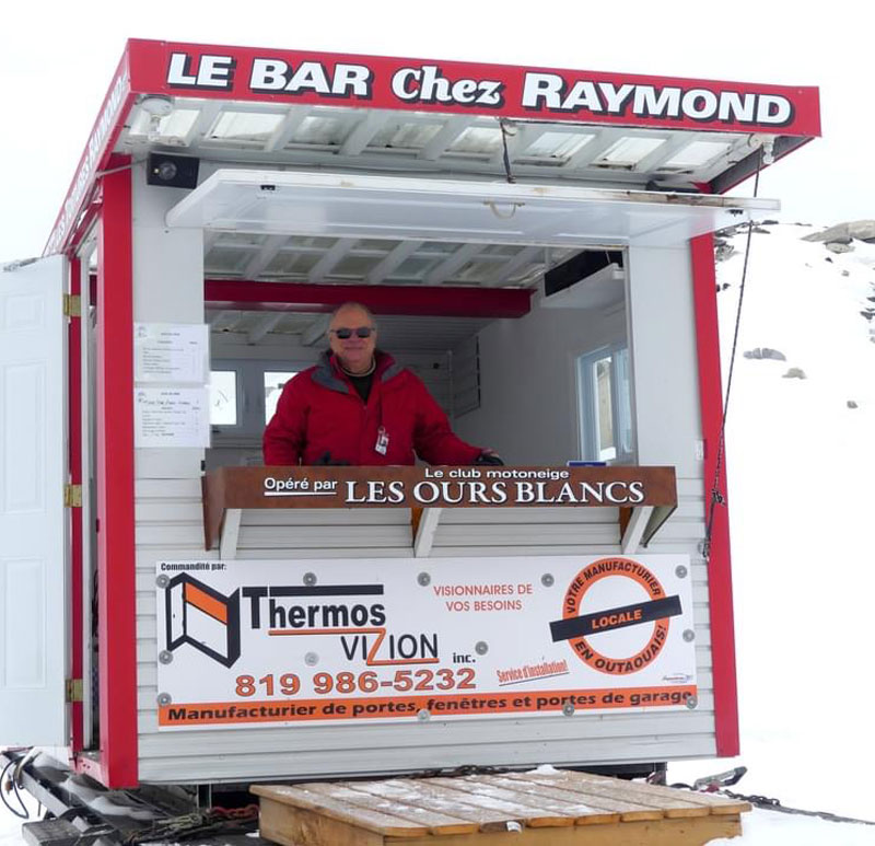Visitez la section de PHOTOS